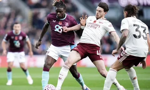 Arsenal bùng nổ mạch chiến thắng, độc chiếm đỉnh bảng Ngoại hạng