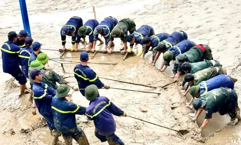 Thủ tướng chỉ đạo tập trung khắc phục nhanh hậu quả mưa lũ tại khu vực Trung Bộ