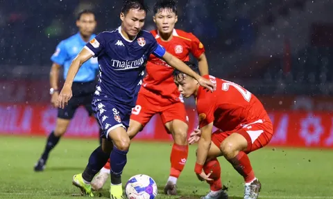 Bóng đá TP HCM lụy ngoại binh