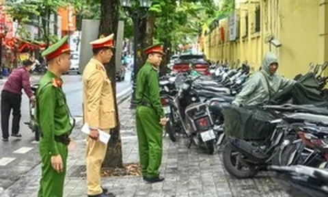 CSGT Hà Nội kiểm tra, phát hiện 233 học sinh vi phạm giao thông