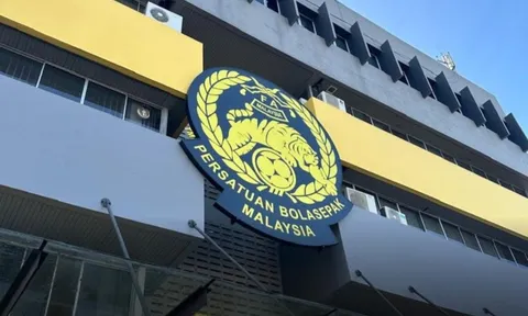 CĐV Malaysia: "Không thể chỉ đổ lỗi FAM, FIFA cũng phải bị phạt vì liên đới trách nhiệm"