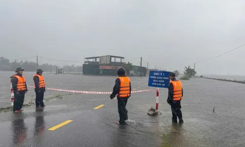 Quảng Trị: Mưa lũ làm 7 người chết, 2 người mất tích, nhiều khu vực vẫn bị chia cắt