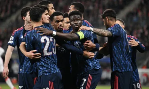 Champions League: Đại thắng Slavia Prague 3-0, Arsenal áp sát ngôi đầu