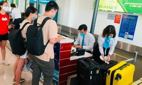 Cân hành lý xách tay cần tránh gây phiền hà cho hành khách