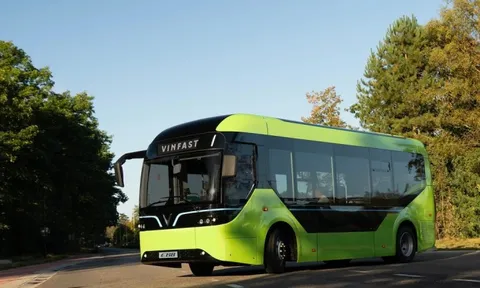 VinFast trúng gói thầu cung cấp 53 xe buýt điện và hạ tầng trạm sạc trị giá gần 260 tỷ đồng do ADB tài trợ