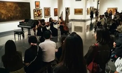 Xây dựng thương hiệu quốc gia 'Vietnam by Night': Thức dậy tiềm năng du lịch đêm