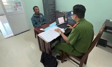 Khởi tố người đàn ông tấn công con rể hàng xóm vì hát karaoke quá giờ