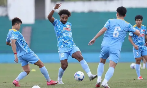 Tuyển Việt Nam cần quyền tự quyết