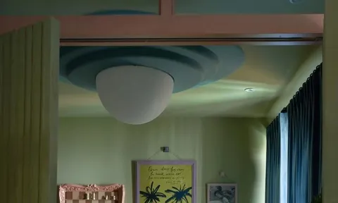 Căn hộ 53m2 rực rỡ màu sắc như thế giới hoạt hình