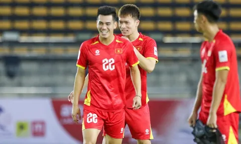 Xuân Son, Tuấn Hải lập công giúp tuyển Việt Nam thắng chủ nhà Lào