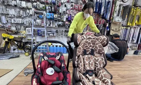 Chủ xe "rối não" không biết mua ghế an toàn nào cho trẻ