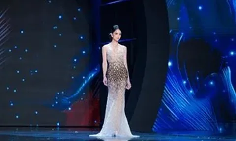 Nghĩa cử gây xúc động của Hương Giang khi hay tin quê nhà oằn mình vì mưa lũ