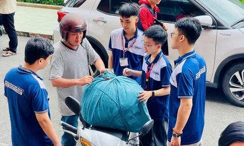 Hàng loạt trường ĐH ở TP HCM mở chiến dịch hỗ trợ đồng bào vùng lũ