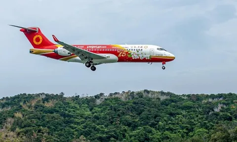 Vì sao đường bay Côn Đảo luôn sốt vé, khan chuyến?