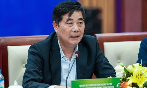 Ứng dụng KHCN, nâng cao năng lực dự báo sớm thiên tai