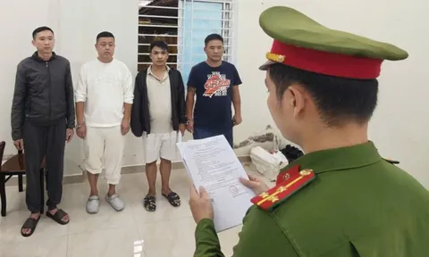 Khởi tố 4 đối tượng khống chế, bắt giữ người trái pháp luật