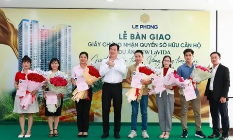 Lê Phong Group bàn giao sớm sổ hồng cho cư dân dự án New Lavida