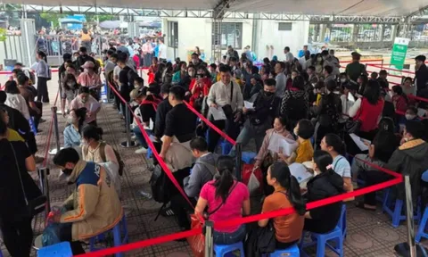 Nhà ở xã hội tăng tốc, thị trường bất động sản vẫn lệch pha