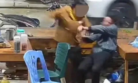 Điều tra vụ người đàn ông nghi bị vợ dùng dao tấn công tử vong