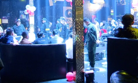 Phát hiện nhiều nam nữ dương tính ma tuý trong 2 quán bar