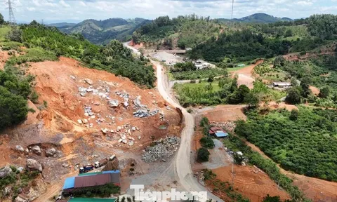 Cảnh cáo nhà thầu thi công quốc lộ 28B kiểu 'rùa bò'