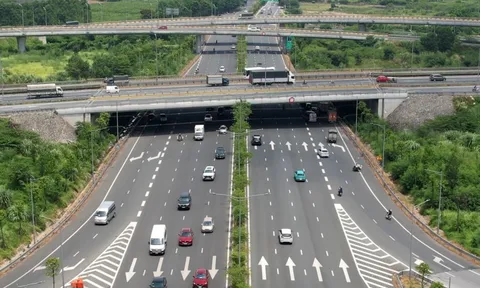 Đề xuất “nới gấp rưỡi” tuyến cao tốc nối 2 cực tăng trưởng phía Bắc