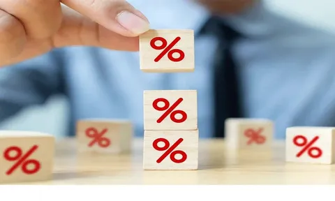 Lãi suất tiền gửi còn tăng đến đâu? Hé lộ dự báo mới nhất