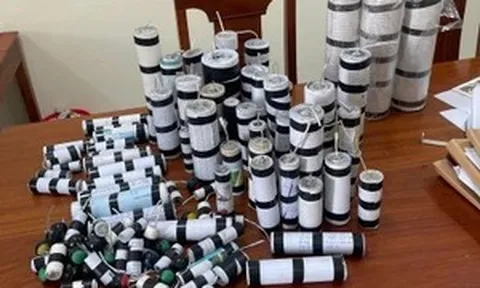 Xử lý nhóm học sinh ở Hà Tĩnh tự chế gần 100 quả pháo nổ