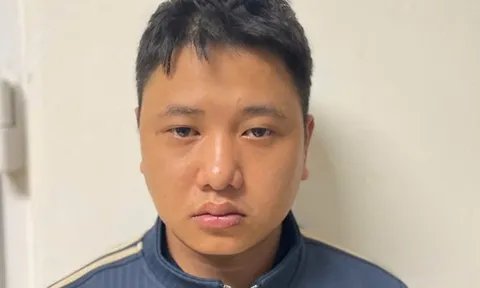 Tạm giữ hình sự cai thầu trả lương cho công nhân bằng ma túy