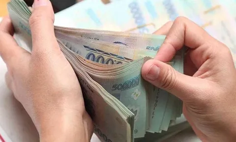 Người đàn ông 23 tuổi bỗng nhiên nhận được 700 triệu đồng và cái kết bất ngờ