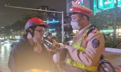 Hơn 3.400 lái xe 'dính' cồn trong ngày thứ ba của kỳ nghỉ Tết Dương lịch