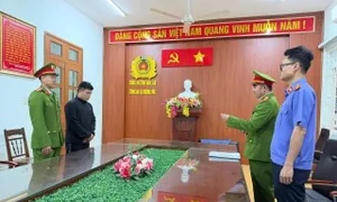 Bắt tạm giam đối tượng dùng đũa hành hung tài xế taxi tại Đắk Lắk