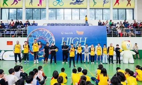 Ngày hội bóng rổ High Hoop - Cùng Sun Life bật cao sức trẻ