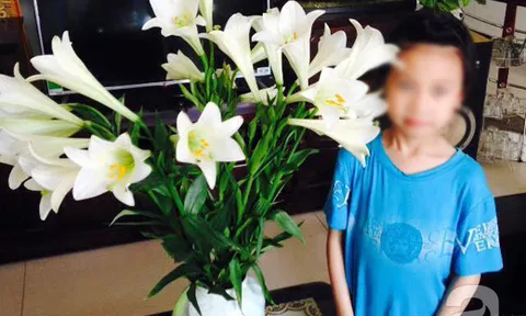 Học sinh lớp 4 bị bạn dùng bút chọc thủng mắt , giáo viên chủ nhiệm thờ ơ?