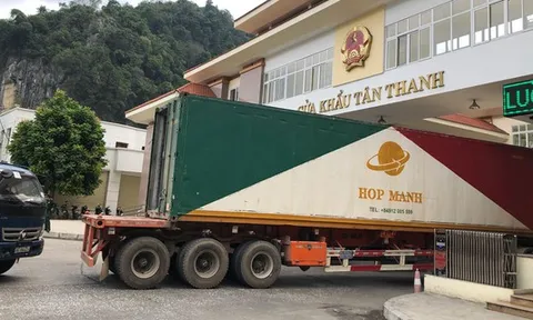 Trung Quốc tăng thêm thời gian thông quan cho hàng Việt Nam