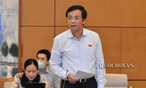 Không thể chấp nhận tình trạng một xe hai biển số