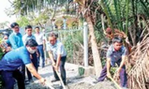 Nhiều hoạt động chăm lo công nhân, người lao động