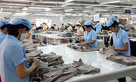 Gần 18.000 doanh nghiệp quay lại hoạt động