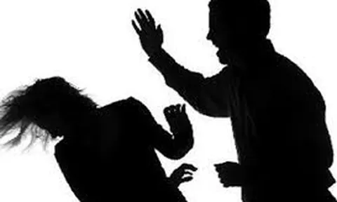 Đừng thờ ơ trước những gì xúc phạm con người