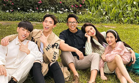 Matt Liu ngày càng thân với hội bạn của nhà gái Hương Giang, chắc suất "anh rể" nhỉ!