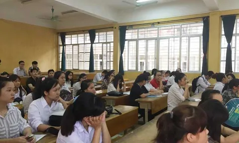 Hôm nay, gần 900.000 thí sinh thi môn đầu tiên kỳ thi THPT Quốc gia