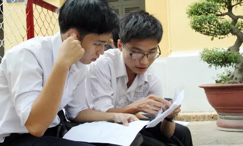 Đề thi Toán: Học sinh trung bình khó đạt tốt nghiệp?