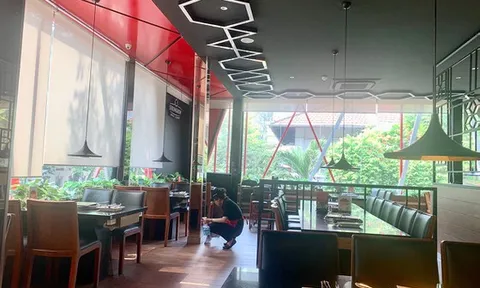 Nhà hàng, quán ăn vắng khách