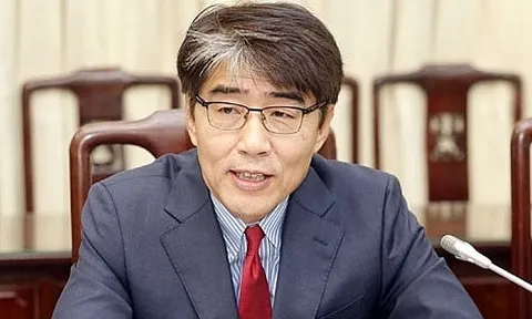 ILO sẵn sàng hỗ trợ Việt Nam trong cuộc chiến chống đại dịch Covid – 19