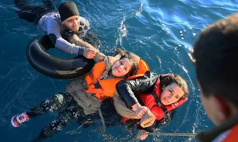 15 khoảnh khắc lay động trái tim dân mạng năm 2016