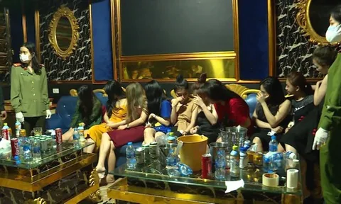 Khởi tố 1 bị can trong vụ 76 người “bay lắc” ma túy tại quán karaoke