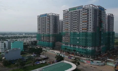 Tiền vẫn đổ vào bất động sản