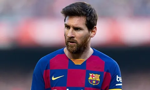 Messi gửi tới Guardiola thông điệp đặc biệt khi muốn rời Barca