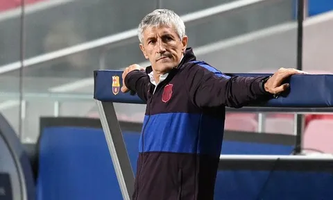 Lại mập mờ pháp lý, Barca bị kiện bởi HLV cũ