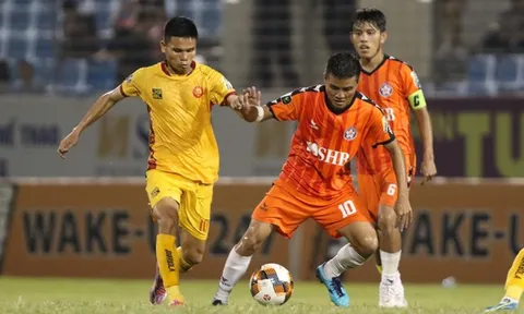 Đà Nẵng gia cố hàng thủ bằng nhà vô địch AFF Cup 2018